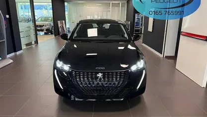 Nero Usata 2023 Peugeot 208 Active Utilitaria | 16.700 € (Molto cara)