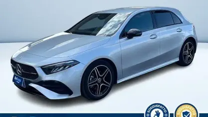 Begagnad Mercedes A180 AMG line 116 HK (85 kW) 2024 Grå Sedan