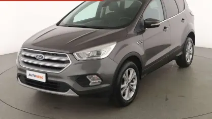 Usata Ford Kuga Titanium 120 CV (88 kW) 2018 Argento SUV