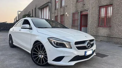 Usata Mercedes CLA220 Premium 170 CV (125 kW) 2013 Berlina