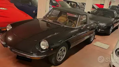 Usata Alfa Romeo Spider Veloce 131 CV (96 kW) 1982 Nero Cabrio