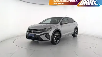 Usata VW Taigo R-line 116 CV (85 kW) 2025 Reflex silver metallizzato SUV