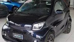 Blu Usata 2022 Smart ForTwo Electric Drive Prime Due volumi | 14.900 € (Buon prezzo)