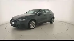 H1 grigio manhattan metallizza Usata 2020 Audi A3 Sportback Business Tre volumi | 19.900 € (Ottimo prezzo)