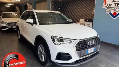 Usado Audi Q3 Business 150 HP (110 kW) 2023 Branco SUV