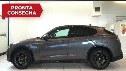 Usata Alfa Romeo Stelvio Veloce 210 CV (154 kW) 2025 SUV