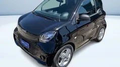 Nero metallizzato Usata 2021 Smart ForTwo Electric Drive Pure Tre volumi | 13.900 € (Buon prezzo)