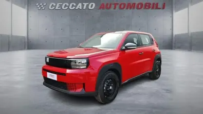 Nuova Fiat Grande Panda Pop 100 CV (73 kW) 2026 Rosso Utilitaria