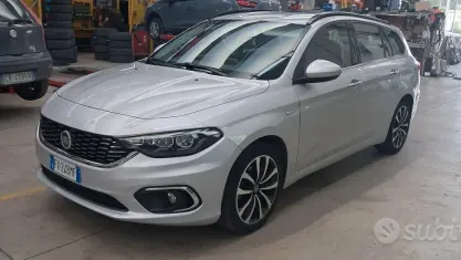 Usata Fiat Tipo Lounge 120 CV (88 kW) 2019 Grigio Station wagon