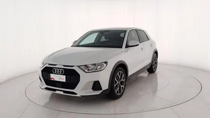 Bianco Usata 2020 Audi A1 Tre volumi | 19.900 € (Buon prezzo)