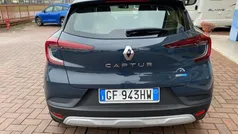 Grigio Usata 2022 Renault Captur Zen SUV | 17.500 € (Buon prezzo)
