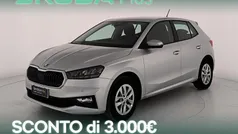Argento brillante metallizzato Usata 2024 Skoda Fabia Selection Tre volumi | 16.900 € (Buon prezzo)