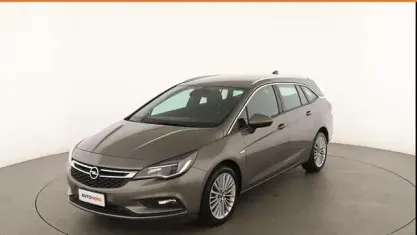 Usata Opel Astra Innovation 105 CV (77 kW) 2017 Grigio Station wagon