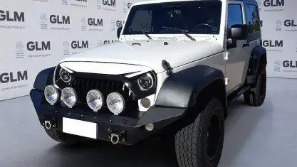 Usata Jeep Wrangler Sahara 177 CV (130 kW) 2007 Bianco SUV