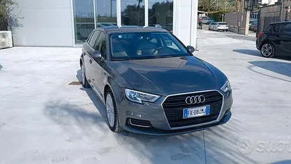 Usata Audi A3 Design 150 CV (110 kW) 2017 Grigio Berlina