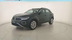 Usata 2023 VW T-Roc Life SUV | 24.900 € (Buon prezzo)