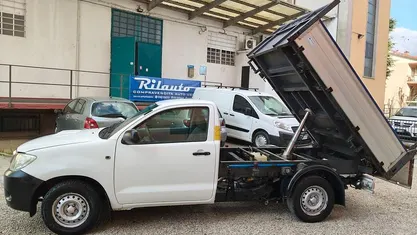 Usata Toyota HiLux 120 CV (88 kW) 2009 Bianco Pick-up