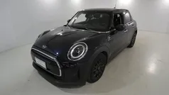 Enigmatic black metallic Usata 2022 Mini Cooper Classic Due volumi | 23.500 € (Buon prezzo)