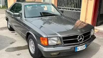 Usata Mercedes 500 231 CV (169 kW) 1980 Grigio Coupé