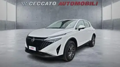Usata Nissan Qashqai Acenta 140 CV (102 kW) 2025 Bianco SUV