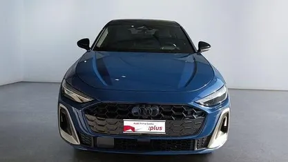 Usata Audi A5 Edition .1 204 CV (150 kW) 2024 Blu Utilitaria