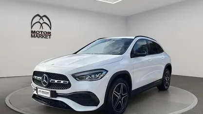 Bianco Usata 2022 Mercedes GLA250 Premium SUV | 34.900 € (Ottimo prezzo)