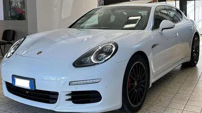 Usata 2015 Porsche Panamera Edition Tre volumi | 33.000 € (Ottimo prezzo)