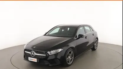 Usado Mercedes A180 Executive 116 CV (85 kW) 2021 Negro Berlina