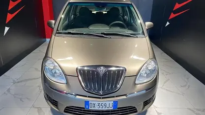 Usata Lancia Musa 77 CV (56 kW) 2009 Monovolume