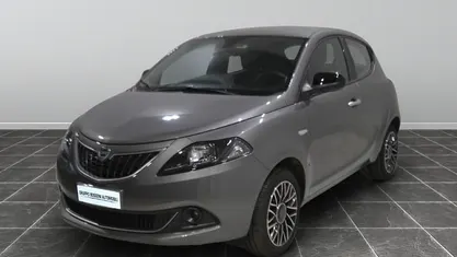 Grigio Usata 2024 Lancia Ypsilon S Due volumi | 14.600 € (Buon prezzo)