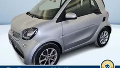 Argento metallizzato Usata 2019 Smart ForTwo Electric Drive Passion Tre volumi | 11.300 € (Ottimo prezzo)