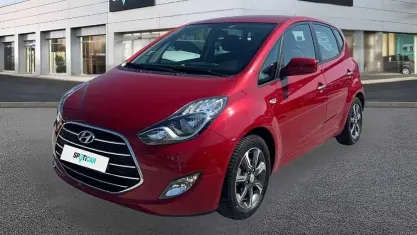 Usata Hyundai ix20 124 CV (91 kW) 2019 Rosso Utilitaria