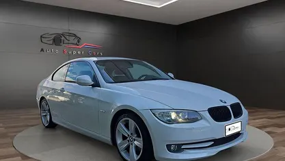 Usata BMW 320 184 CV (135 kW) 2012 Coupé