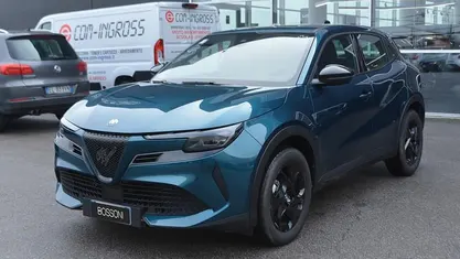 Usata Alfa Romeo Junior 145 CV (106 kW) 2025 SUV