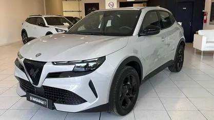 Usata Alfa Romeo GT Junior 145 CV (106 kW) 2025 Bianco SUV