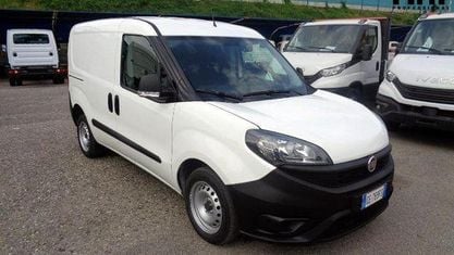 Usado Fiat Doblò S 105 HP (77 kW) 2021 Branco Monovolume