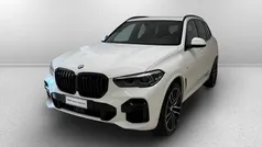 Alpinweiss iii pastello Usata 2022 BMW X5 M Sport SUV | 51.500 € (Ottimo prezzo)