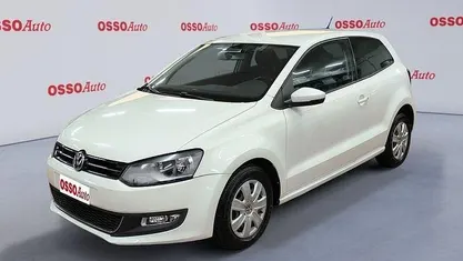 Bianco Usata 2012 VW Polo Highline Tre volumi | 4900 € (Ottimo prezzo)