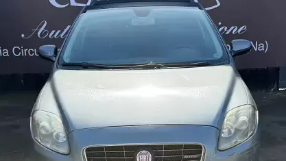 Usata Fiat Croma Emotion 150 CV (110 kW) 2009 Grigio Station wagon