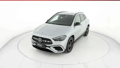 Usata Mercedes GLA200 Advanced Plus 150 CV (110 kW) 2024 Argento SUV