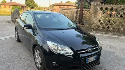 Usata Ford Focus 116 CV (85 kW) 2013 Nero Berlina