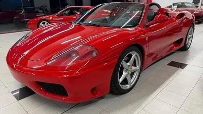 Usata Ferrari 360 399 CV (293 kW) 2002 Cabrio