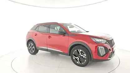 Occasion Peugeot 2008 Allure 101 ch (74 kW) 2024 Rouge SUV