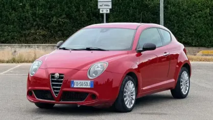 Usata Alfa Romeo MiTo 77 CV (56 kW) 2016 Rosso Utilitaria