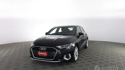 Begagnad Audi A3 Advanced 116 HK (85 kW) 2021 Svart Sedan