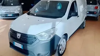Usata Dacia Dokker 90 CV (66 kW) 2019 Bianco Monovolume