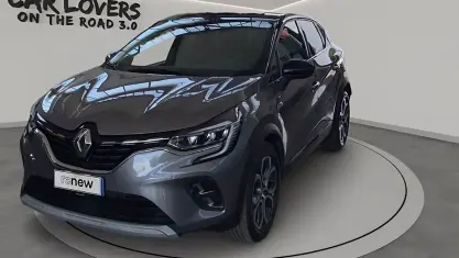 Usata Renault Captur Techno 101 CV (74 kW) 2023 Grigio scuro SUV