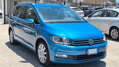Usata VW Touran Business 150 CV (110 kW) 2016 Blu Monovolume