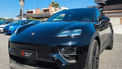 Usata Porsche Macan 144 kW (197 CV) 2025 Nero SUV