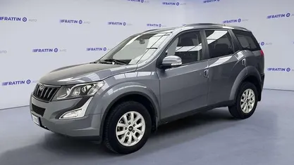 Grigio delfino Usata 2016 Mahindra XUV500 SUV | 9990 € (Buon prezzo)